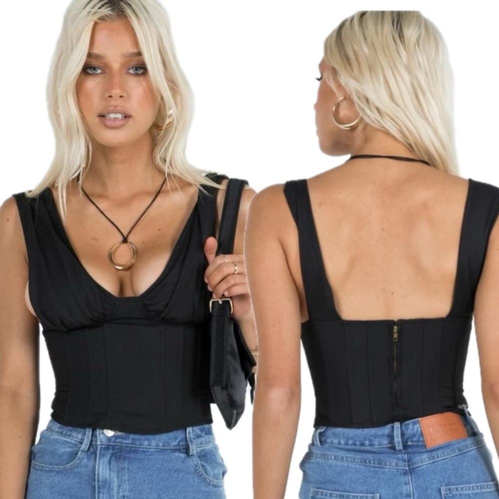 Lioness Black Tank Top